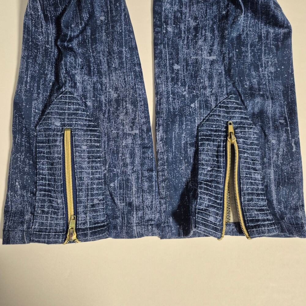 Jaanuu Navy Blue Textured Drawstring Scrub Joggers - Picture 12 of 15